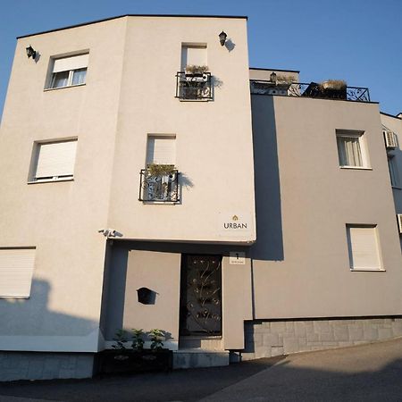 Urban Suites & Apartments Mostar Bagian luar foto