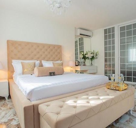 Urban Suites & Apartments Mostar Bagian luar foto