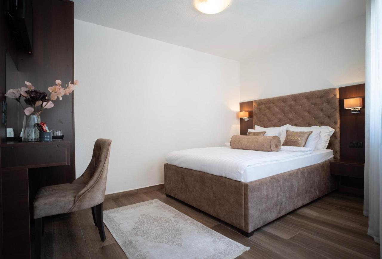 Urban Suites & Apartments Mostar Bagian luar foto