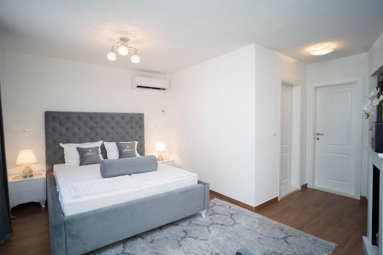 Urban Suites & Apartments Mostar Bagian luar foto