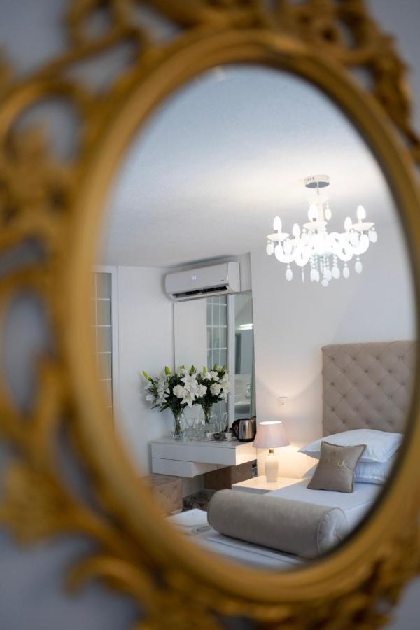 Urban Suites & Apartments Mostar Bagian luar foto